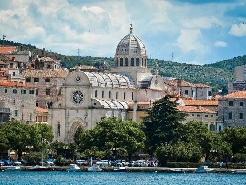Villa Adriatic Sunrise Sibenik Bagian luar foto